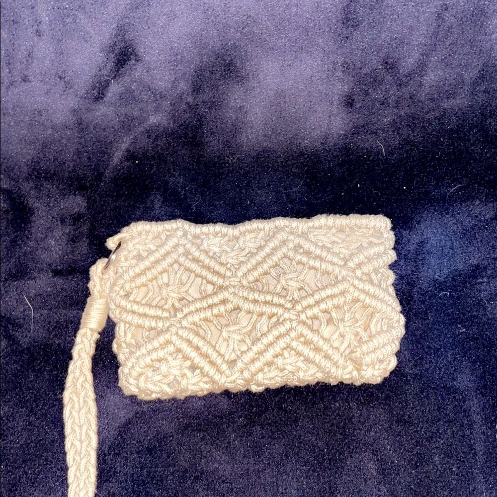 super cute wristlet